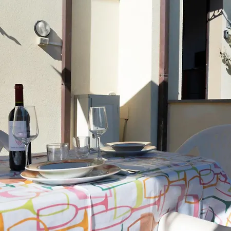 Mc Relax 100m From The - Independent House With Ac - Garden
