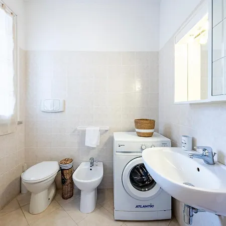 Διαμέρισμα Mc Relax 100m From The - Independent House With Ac - Garden
