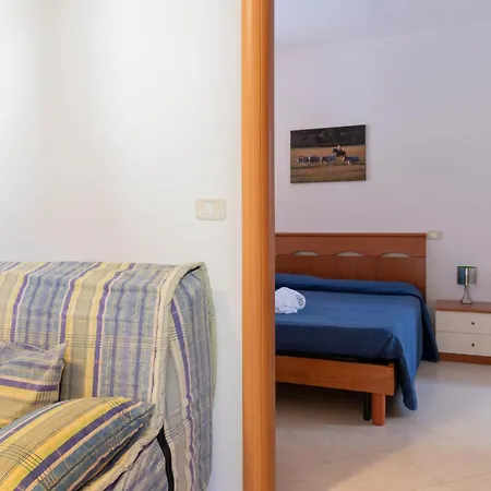 Διαμέρισμα Mc Relax 100m From The - Independent House With Ac - Garden